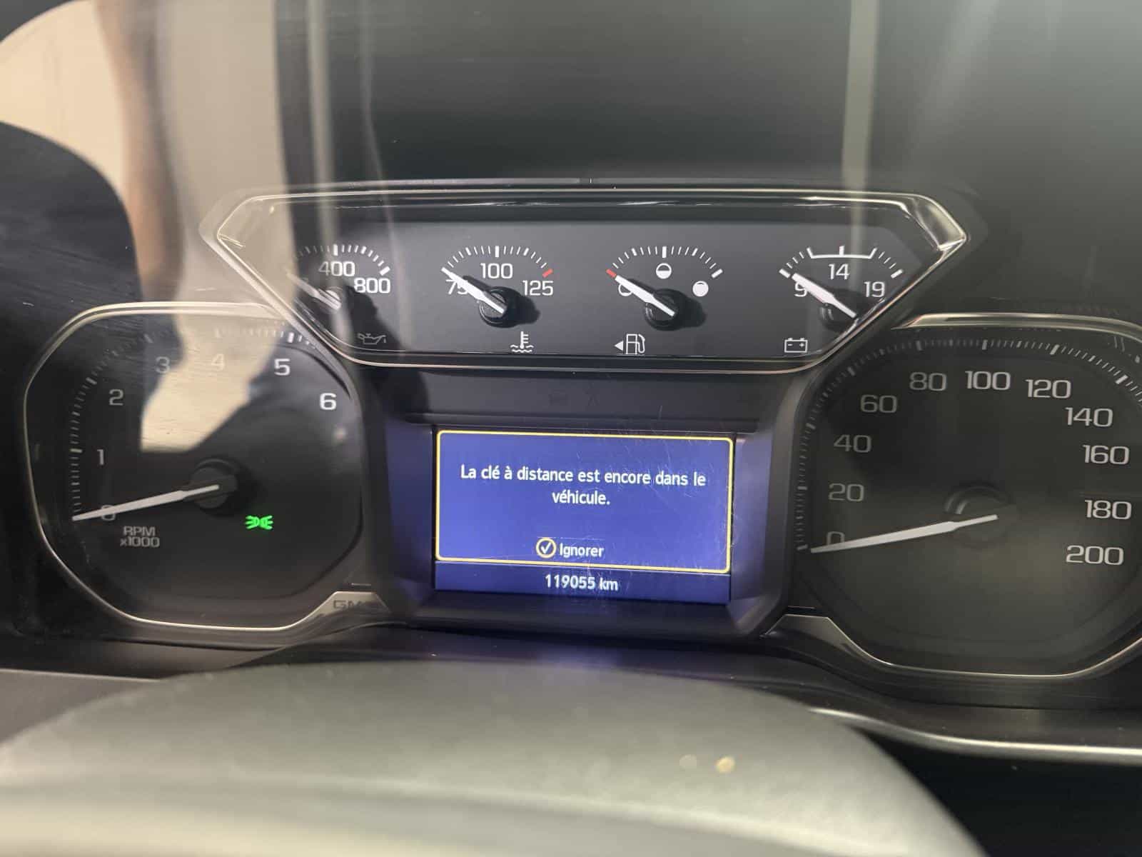 2022 GMC Sierra AT4 - Image 14