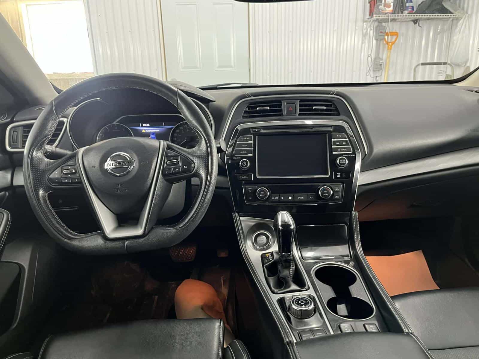 2017 Nissan Maxima Platinum - Image 8