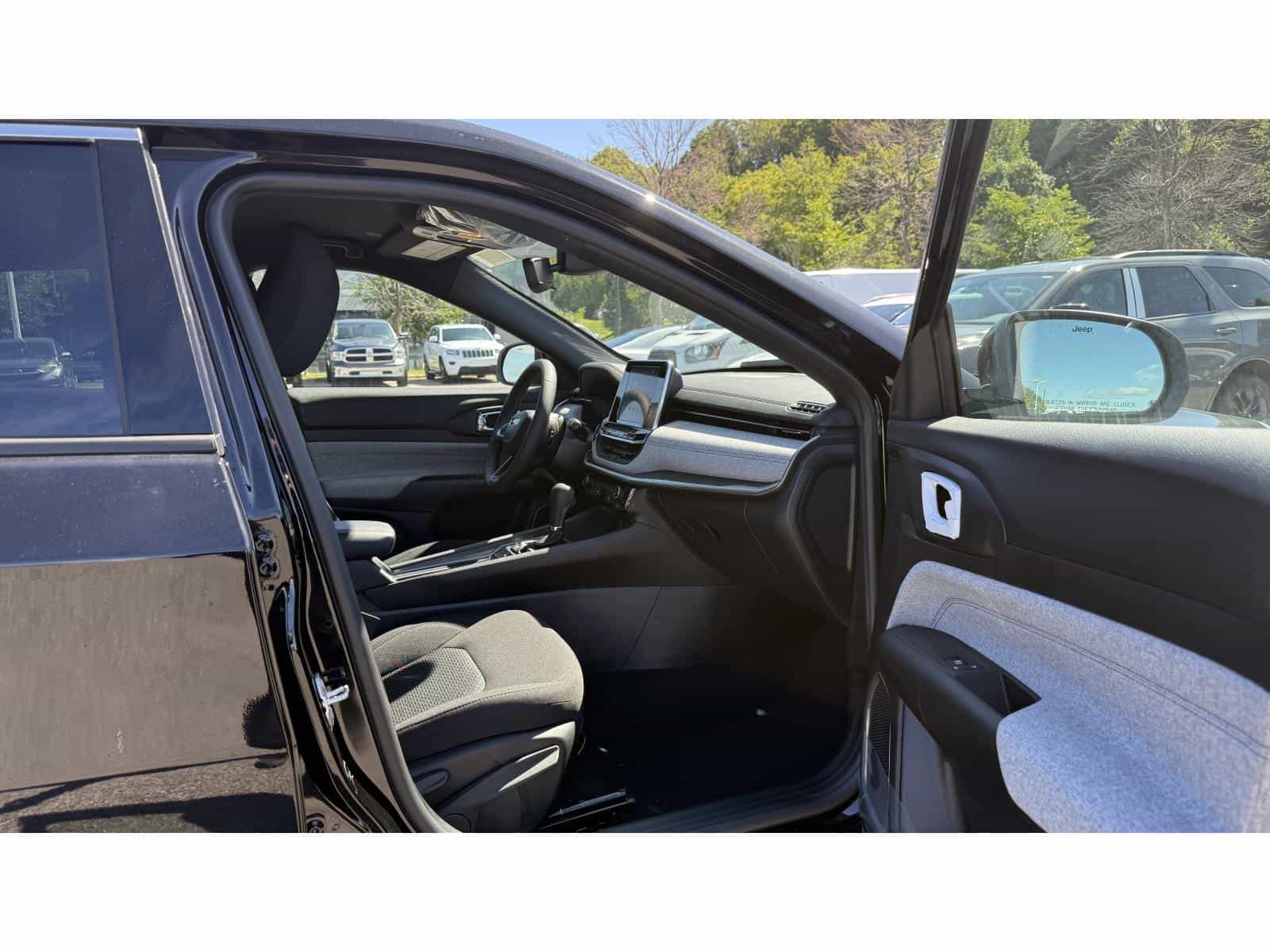 Image 11 Jeep Compass Sport 2025