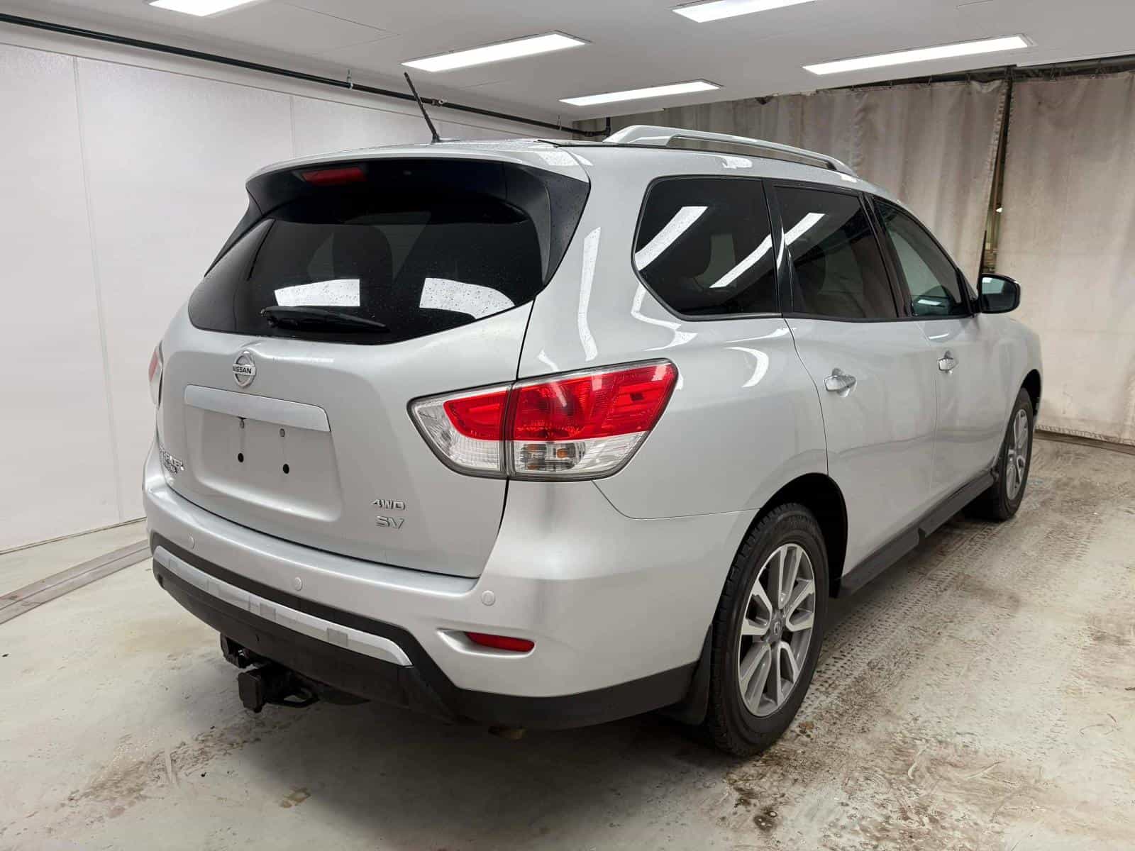 2016 Nissan PATHFINDER S/SV/SL/PLAT SV - Image 4