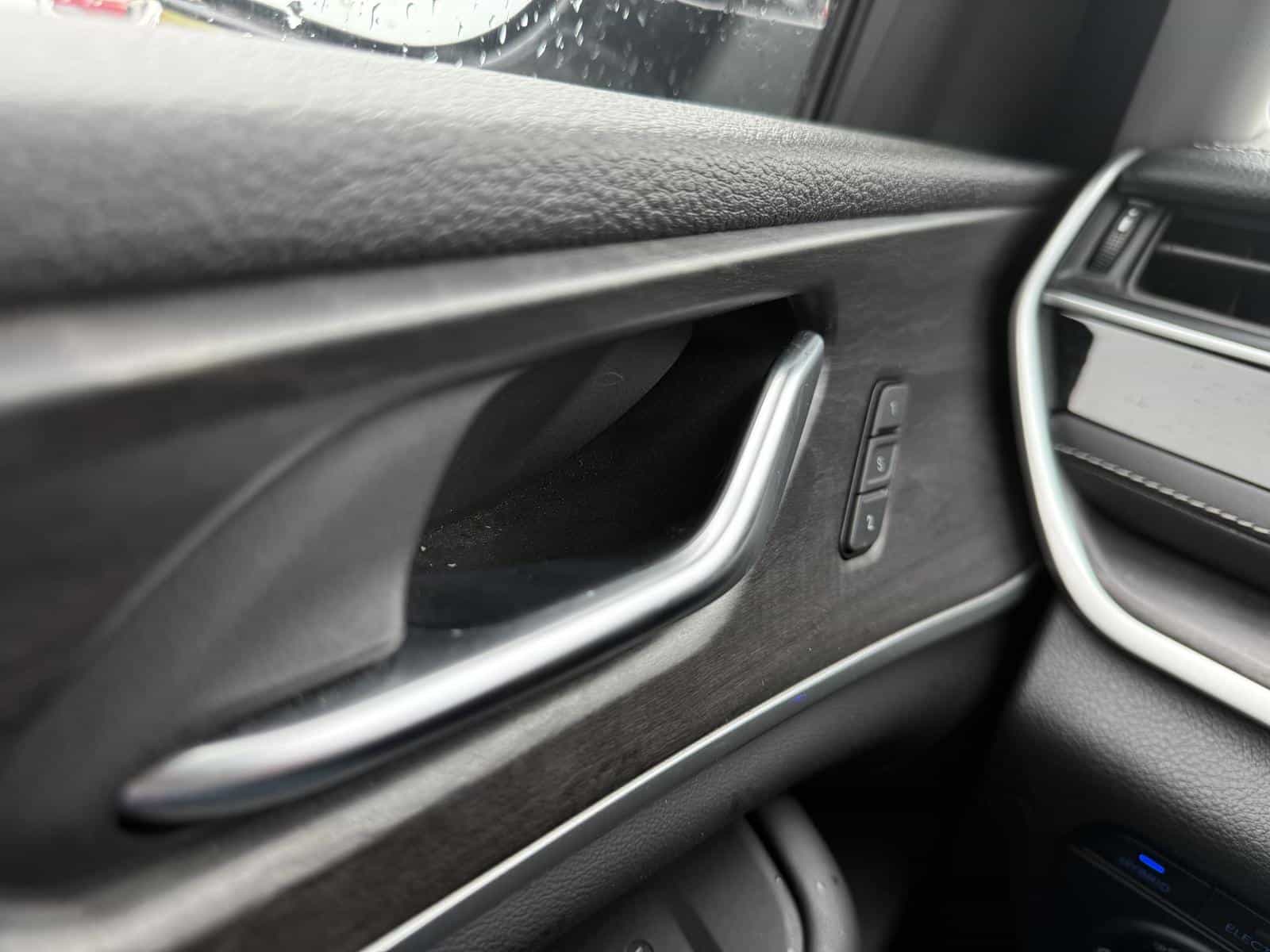 2023 Jeep Grand Cherokee Limited 4Xe Base 4XE - Image 19