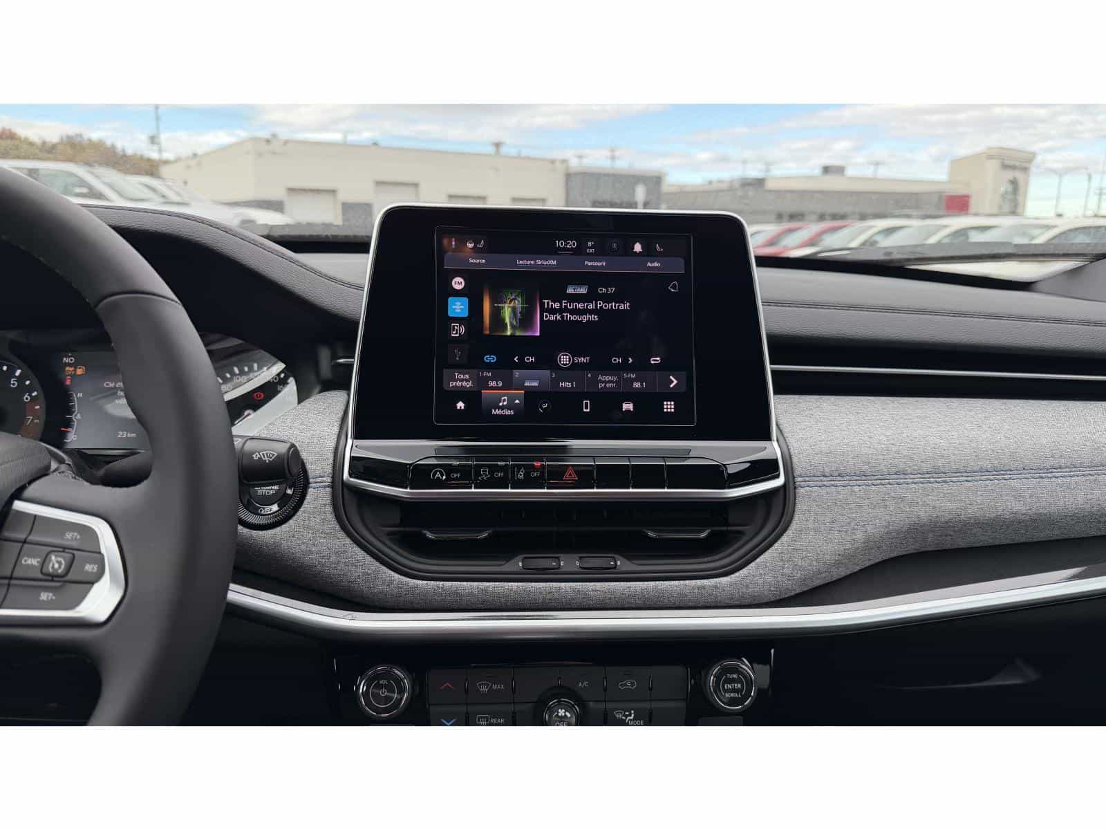 2026 Jeep Compass North - Image 11