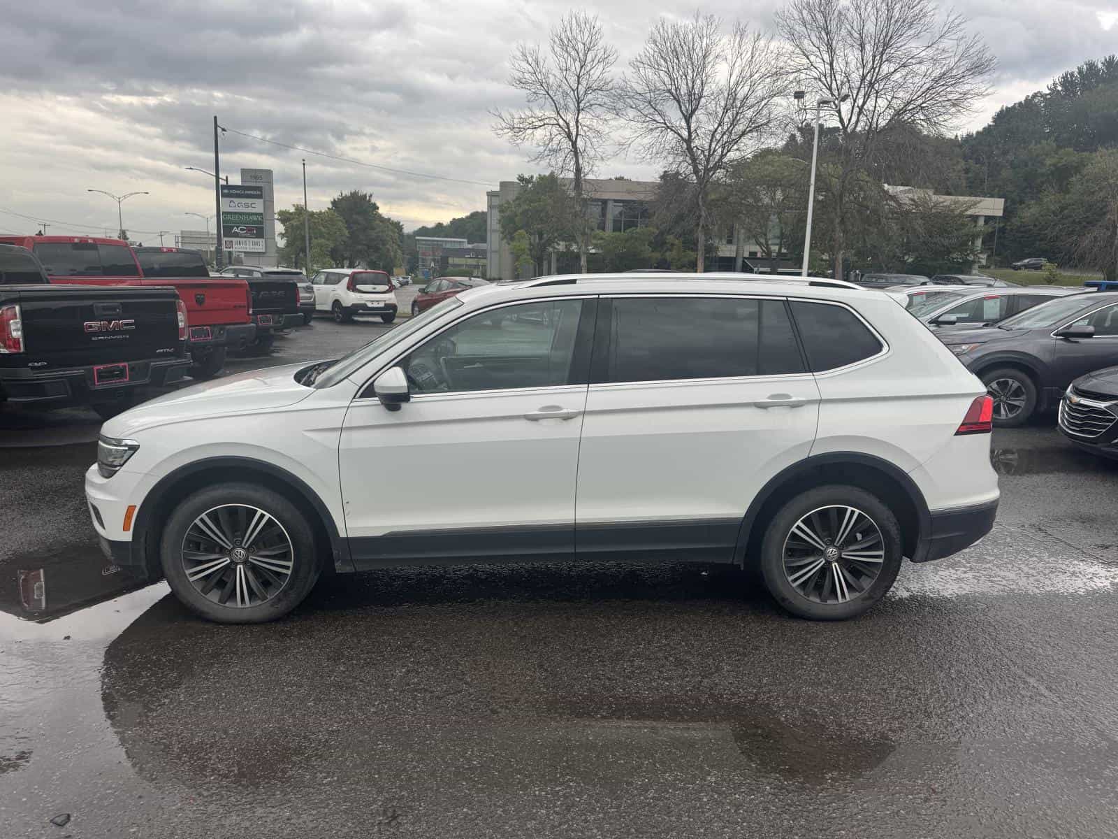Image 2 Volkswagen Tiguan Sel Premium Highline 2018