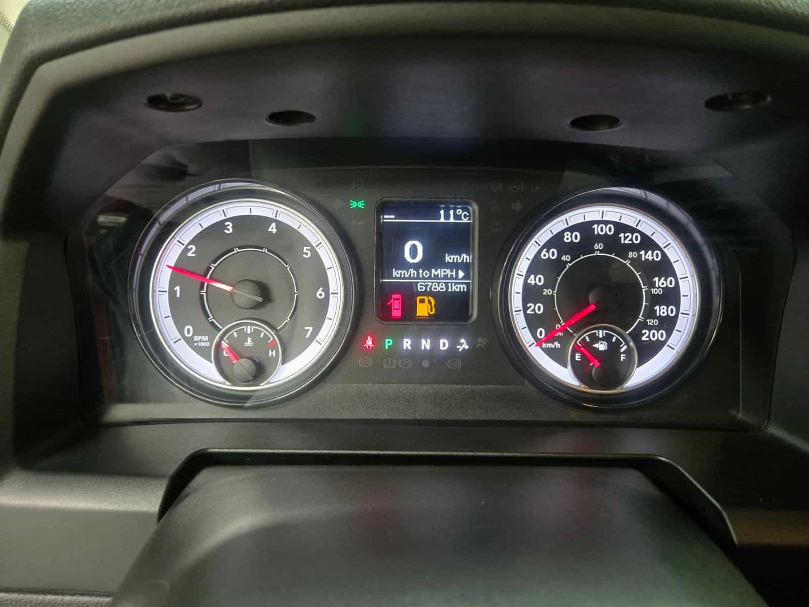 2023 RAM 1500 CLASSIC SLT SLT - Image 13