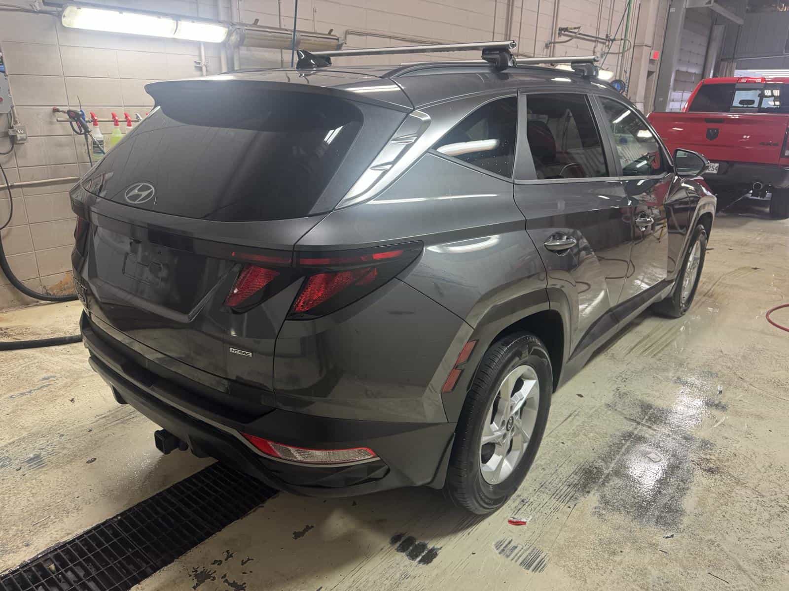 2022 Hyundai Tucson Sel Preferred - Image 3