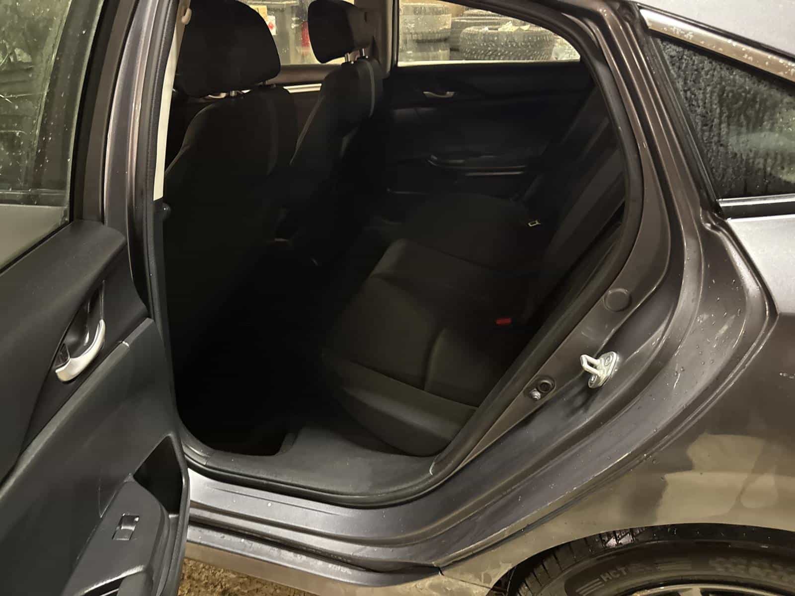 2021 Honda CIVIC EX EX - Image 10