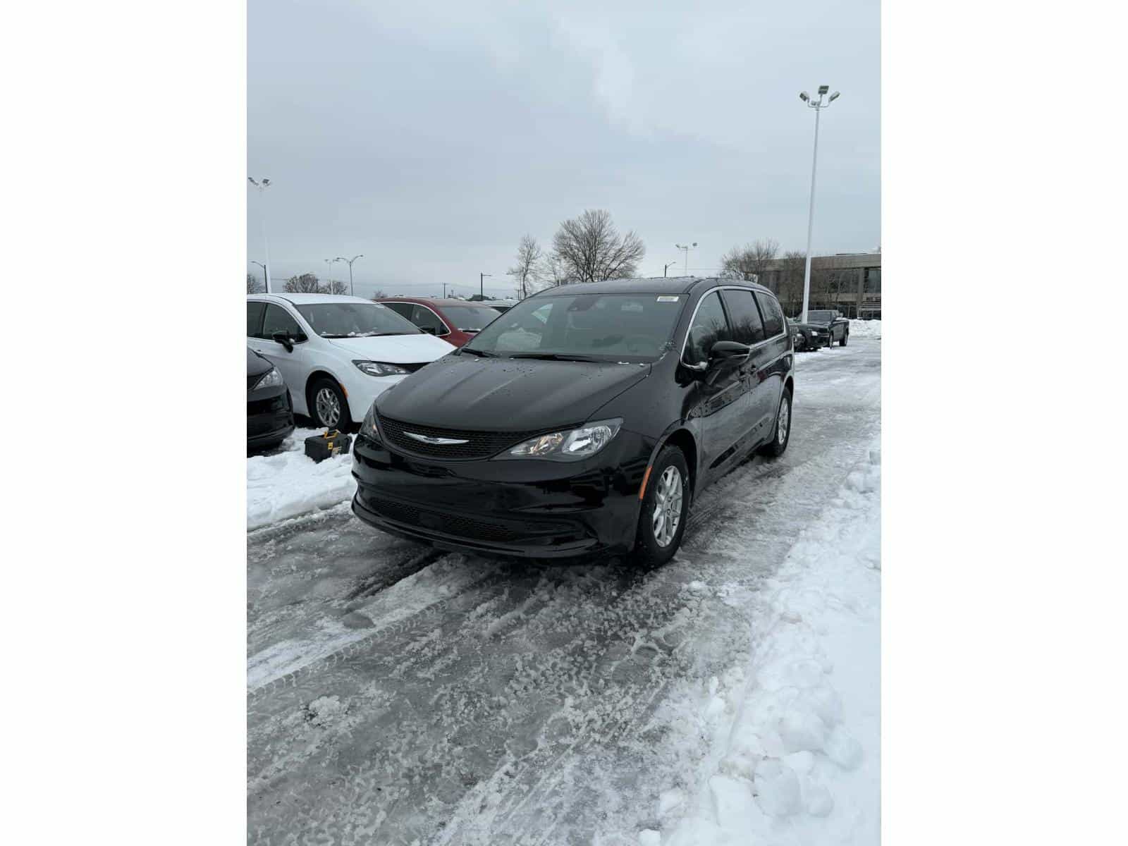 2026 Chrysler Grand Caravan SXT - Image 1