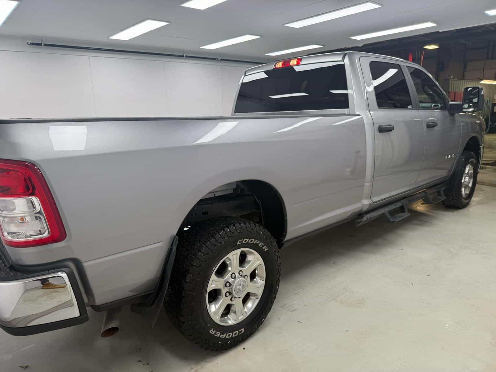 2023 RAM 2500 Big Horn Big Horn - Image 6