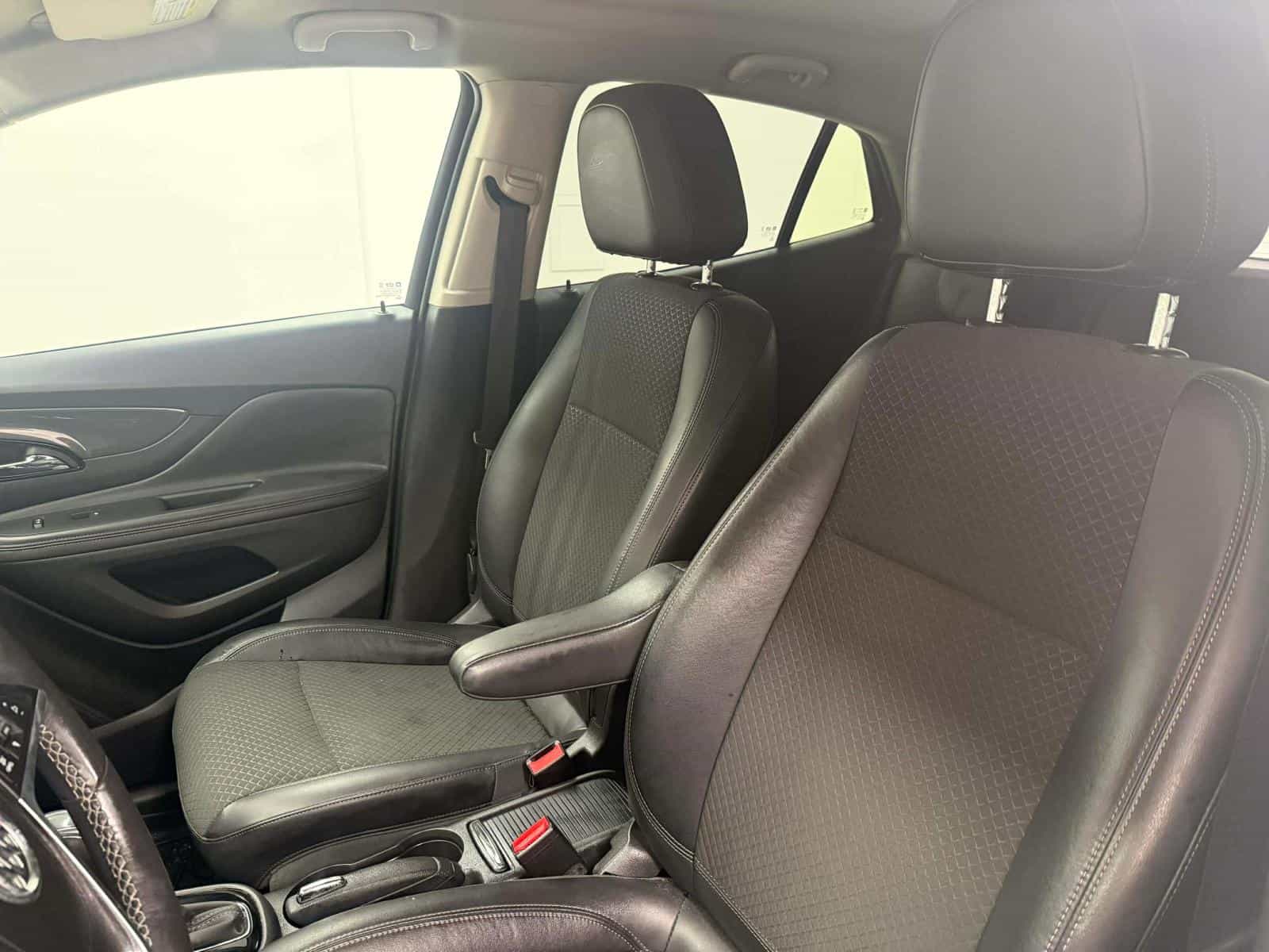 2017 Buick Encore Sport Touring - Image 10