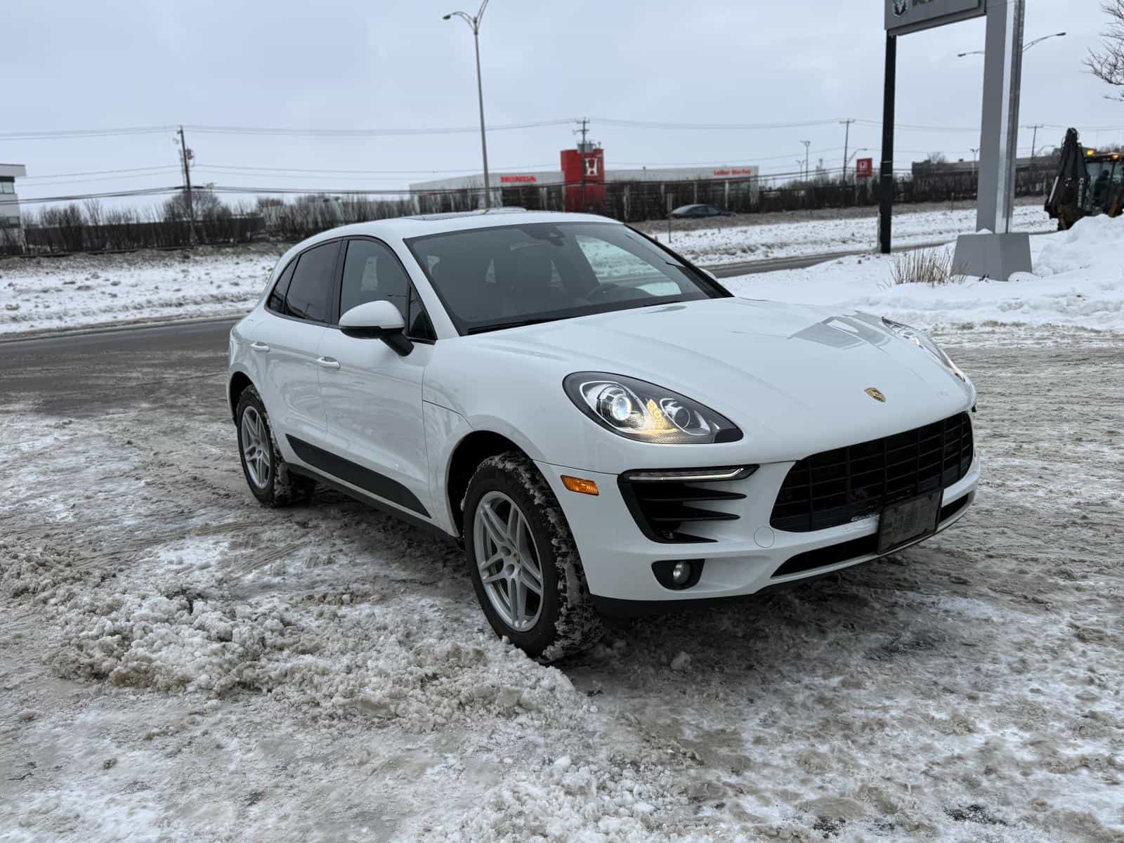 Image 3 Porsche Macan Base 2018