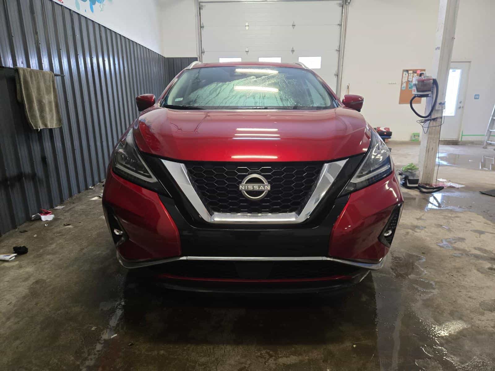 2023 Nissan Murano Platinum - Image 2