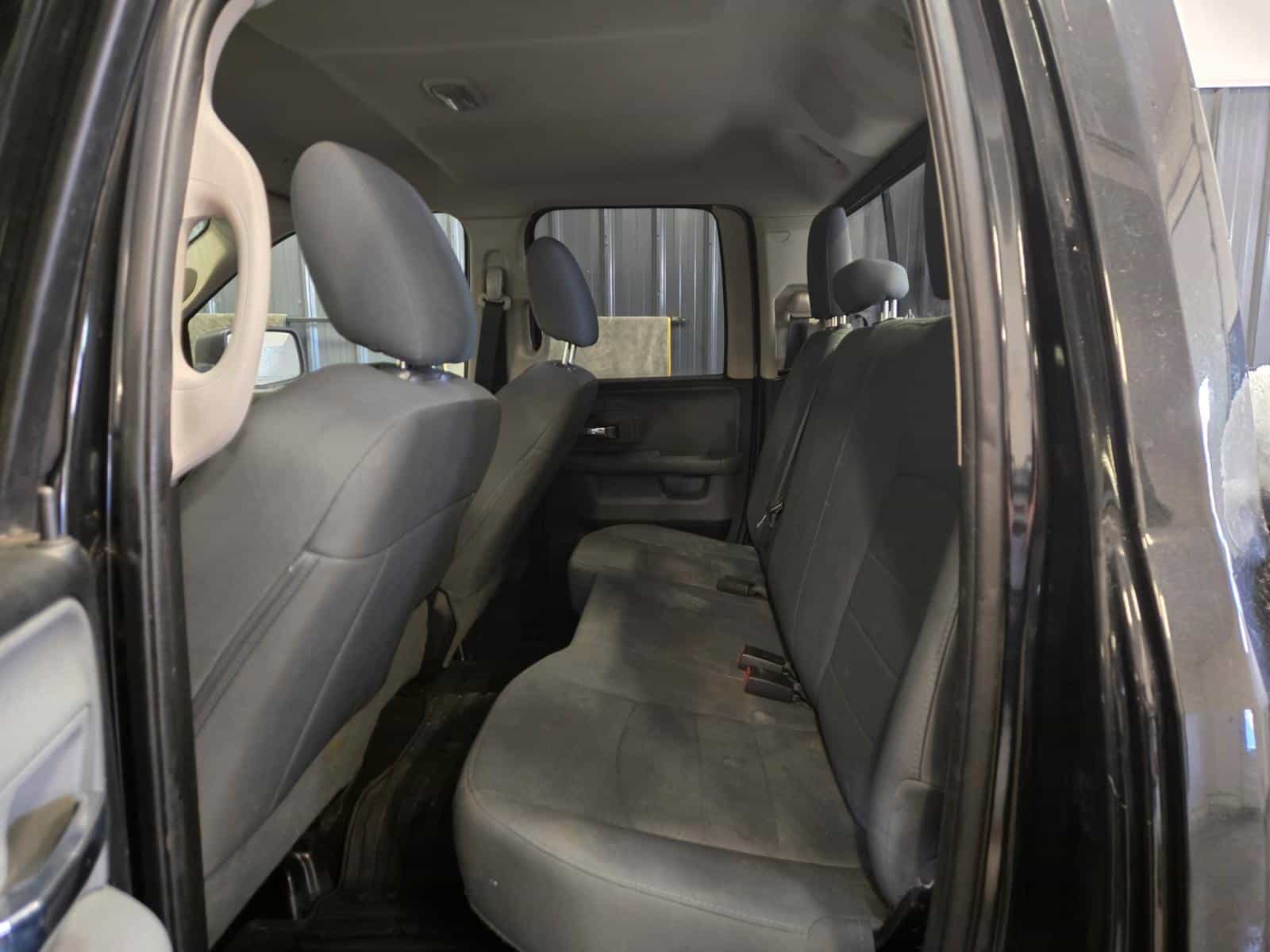 2017 RAM 1500 SLT Outdoorsman - Image 10