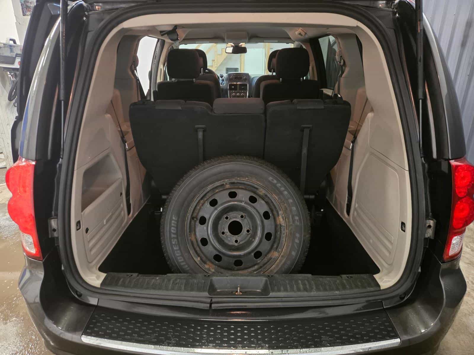 2019 Dodge GRAND CARAVAN SE SXT - Image 7