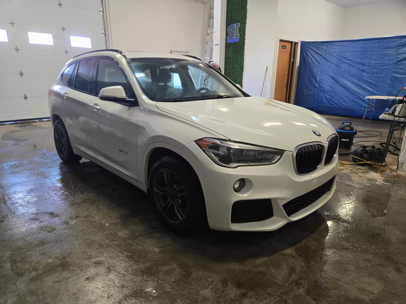 2016 BMW X1 XDRIVE28I xDrive28i - Image 3