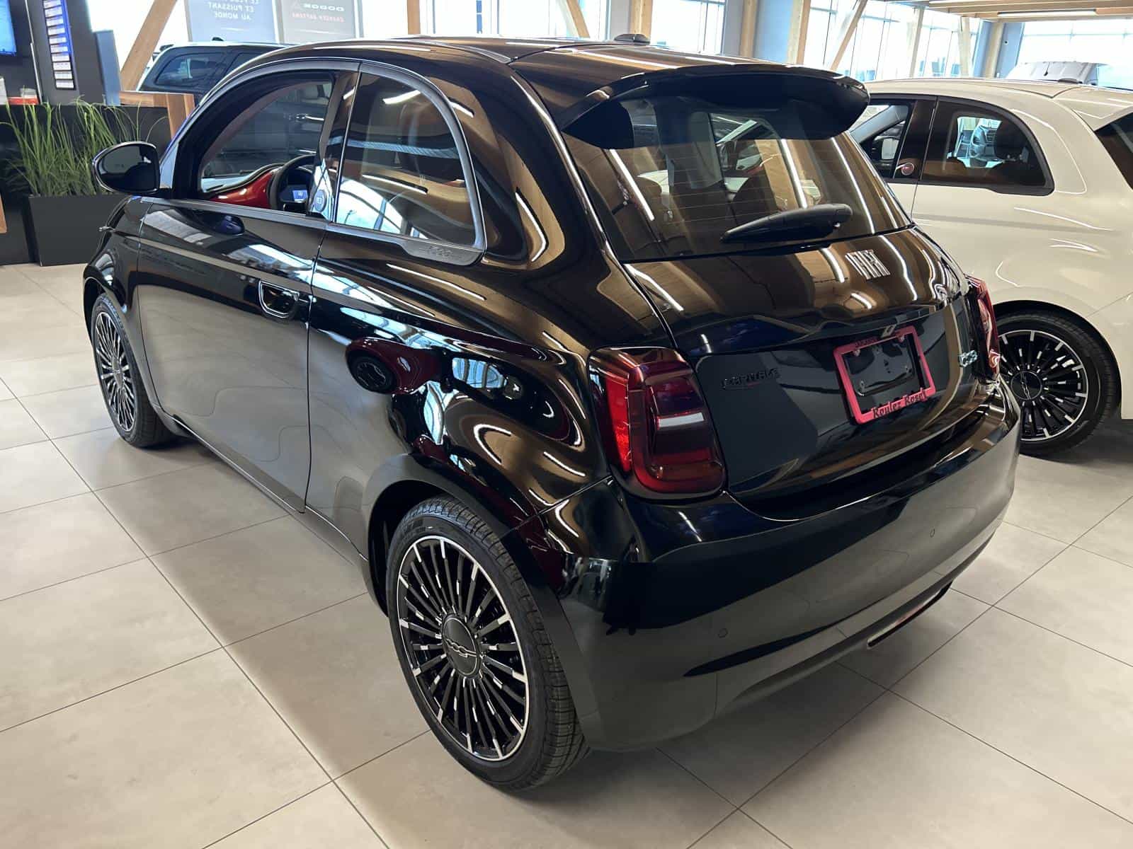 Image 5 Fiat All-New 500e BEV 500e RED 2025