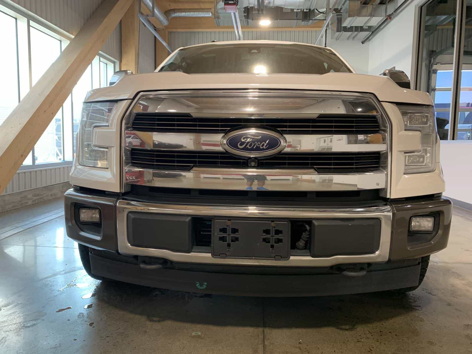 2017 Ford F150 King Ranch - Image 10