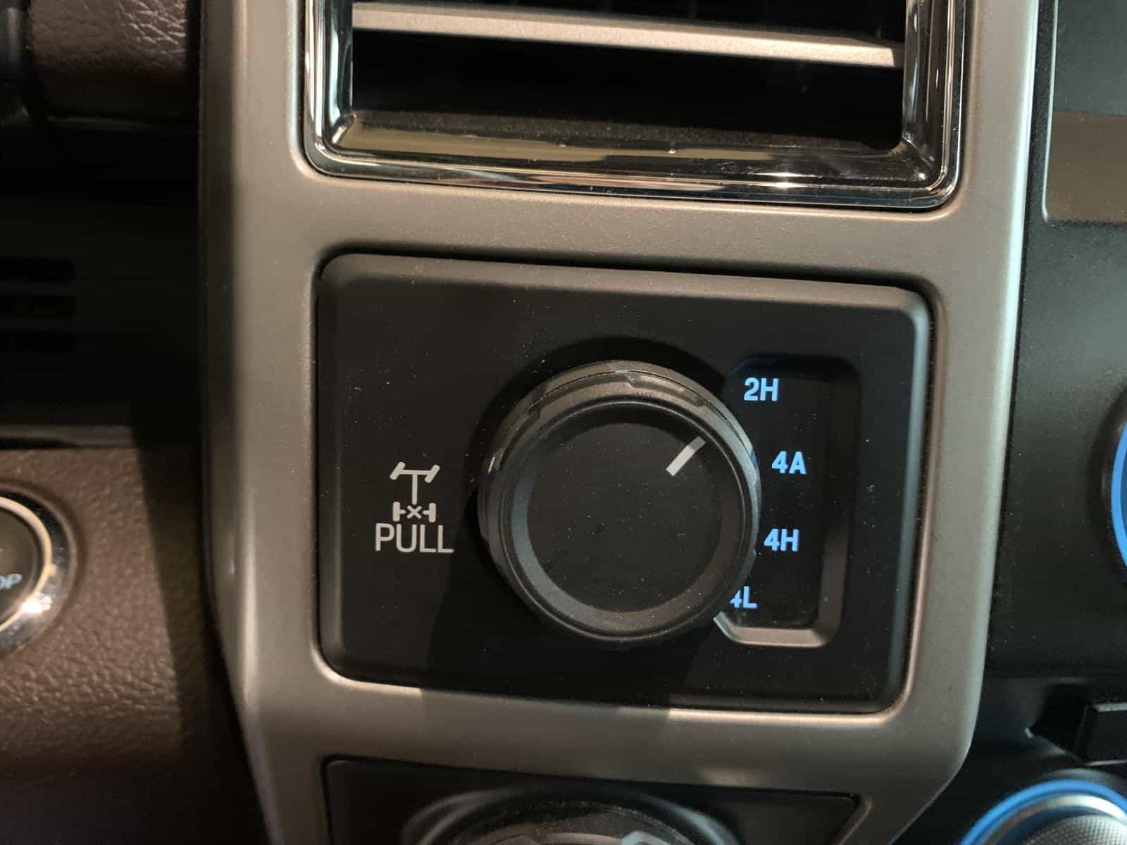 2017 Ford F150 King Ranch - Image 19