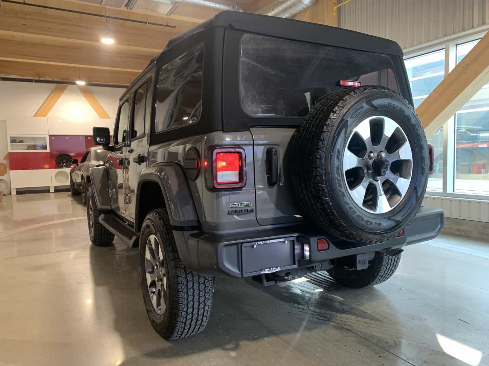 2021 Jeep WRANGLER UNLIMITED SAHARA Unlimited Sahara - Image 2