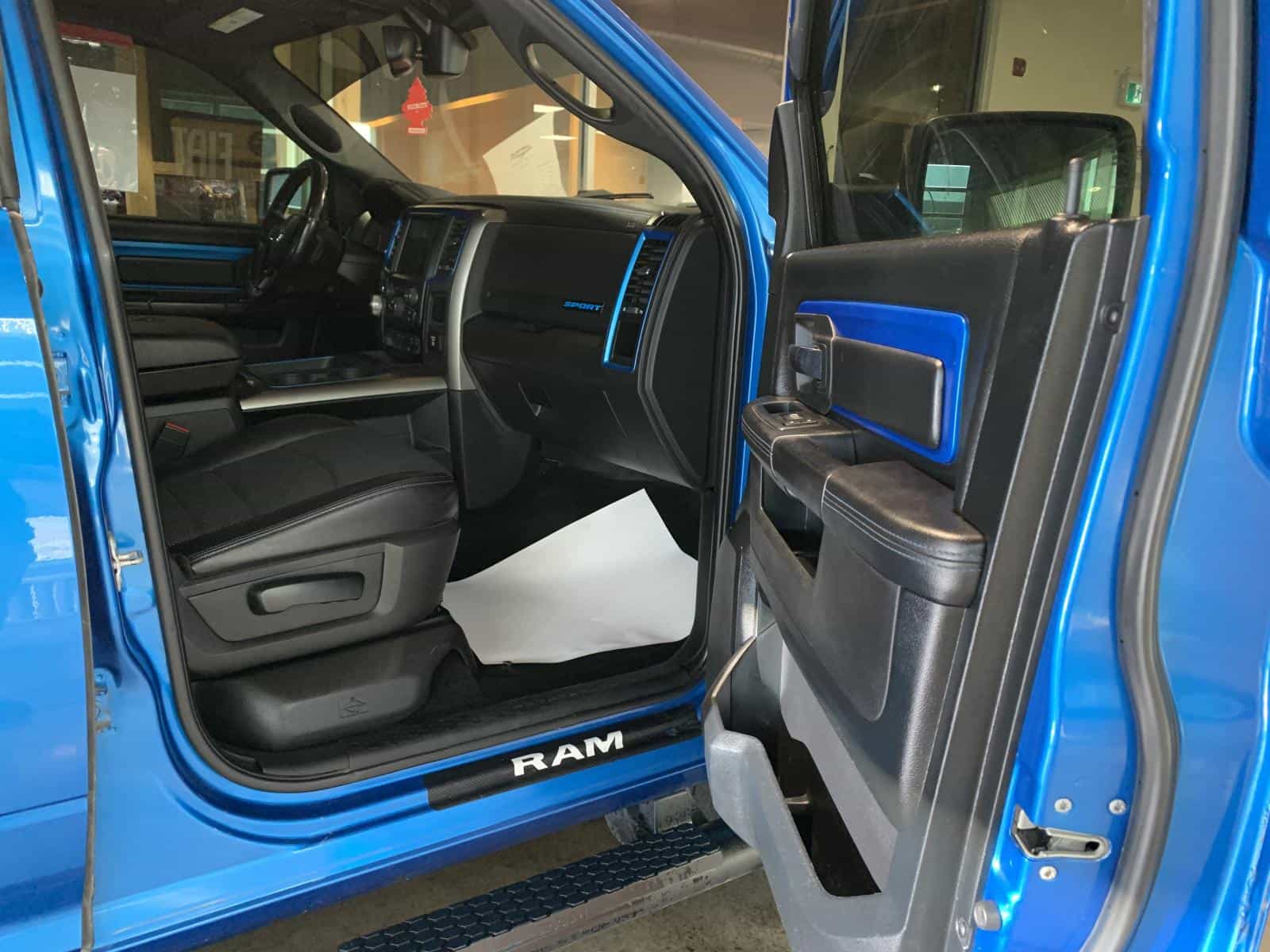 2018 RAM 1500 Sport Sport - Image 8