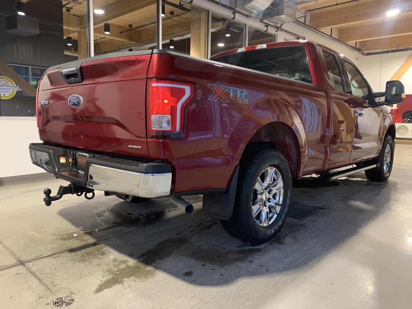 2015 Ford F150 F-150 XLT - Image 3