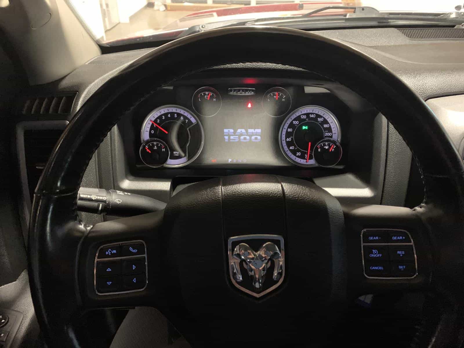 2021 RAM 1500 CLASSIC TRADESMAN SXT - Image 14