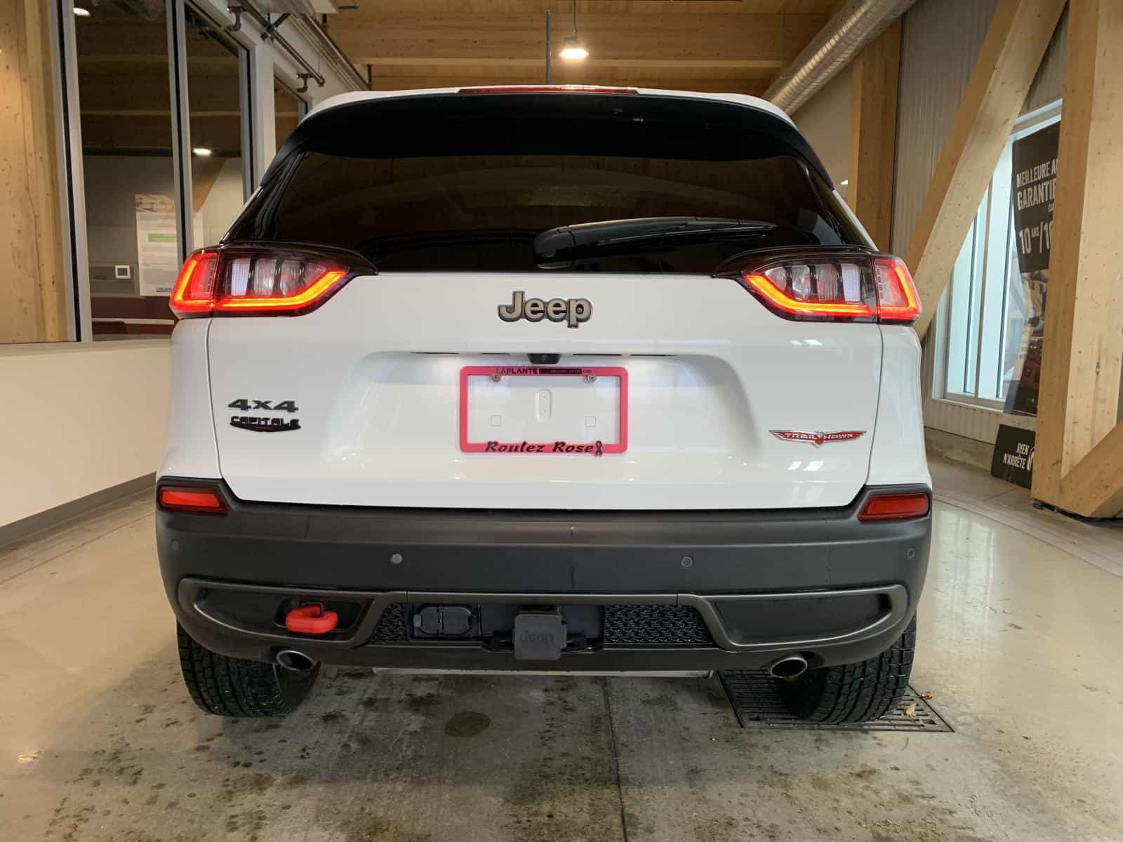 2021 Jeep CHEROKEE TRAILHAWK Trailhawk - Image 3