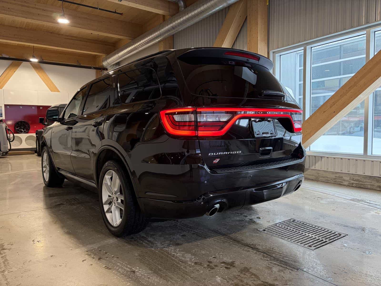 2025 Dodge DURANGO R/T R/T - Image 4