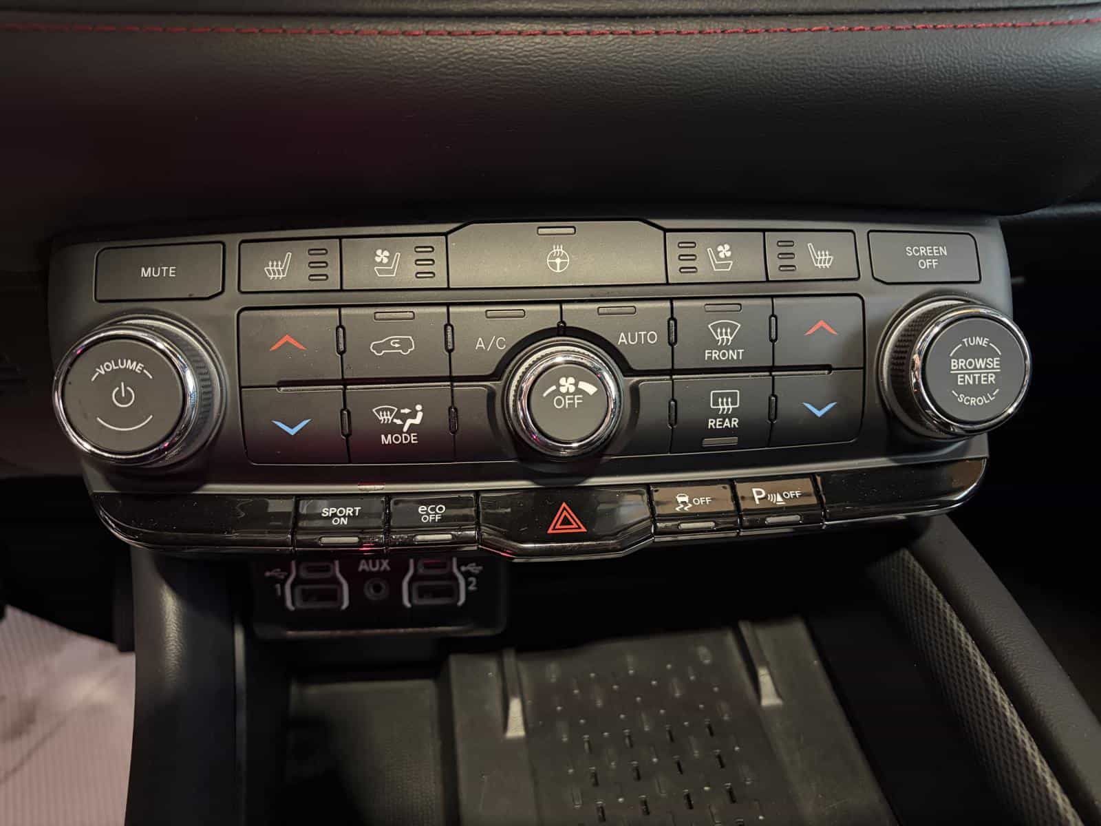 2025 Dodge DURANGO R/T R/T - Image 26