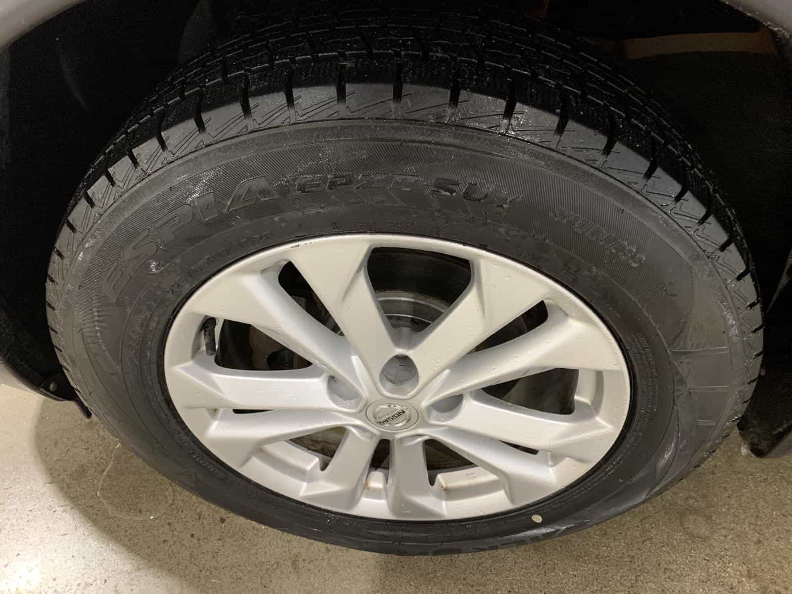 2016 Nissan Rogue SV - Image 6