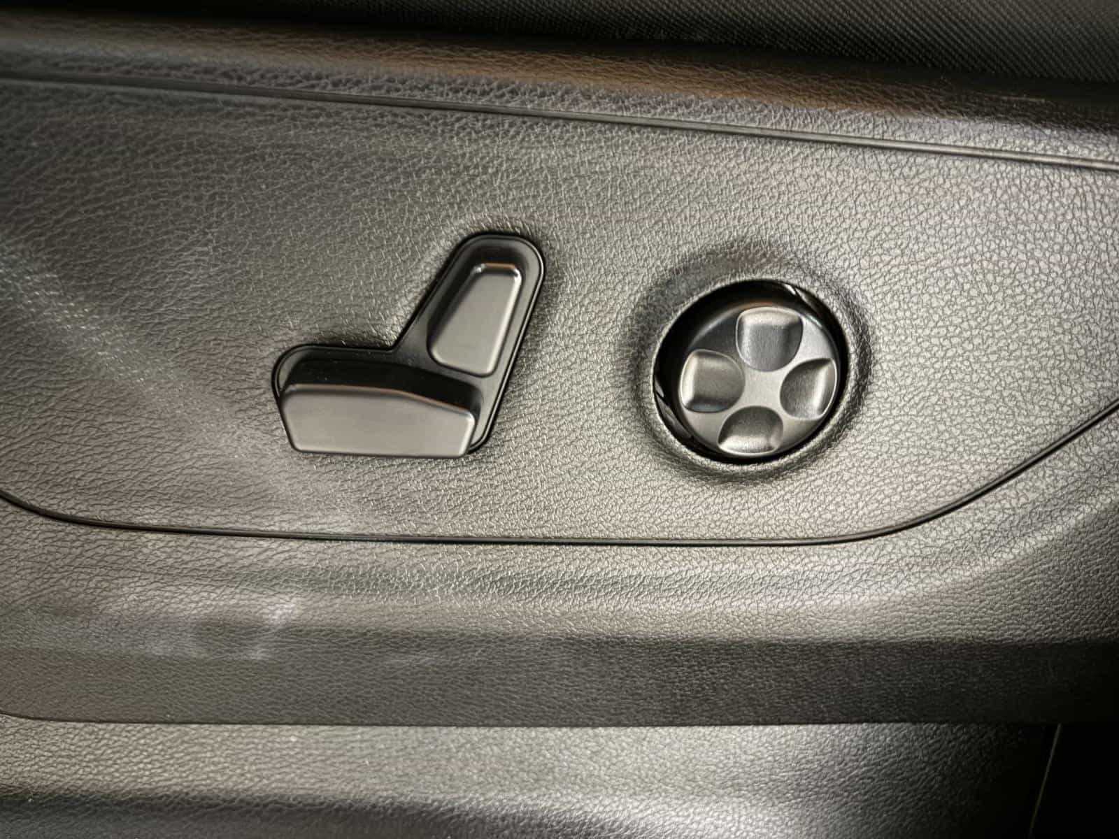 2020 RAM 1500 Big Horn - Image 12