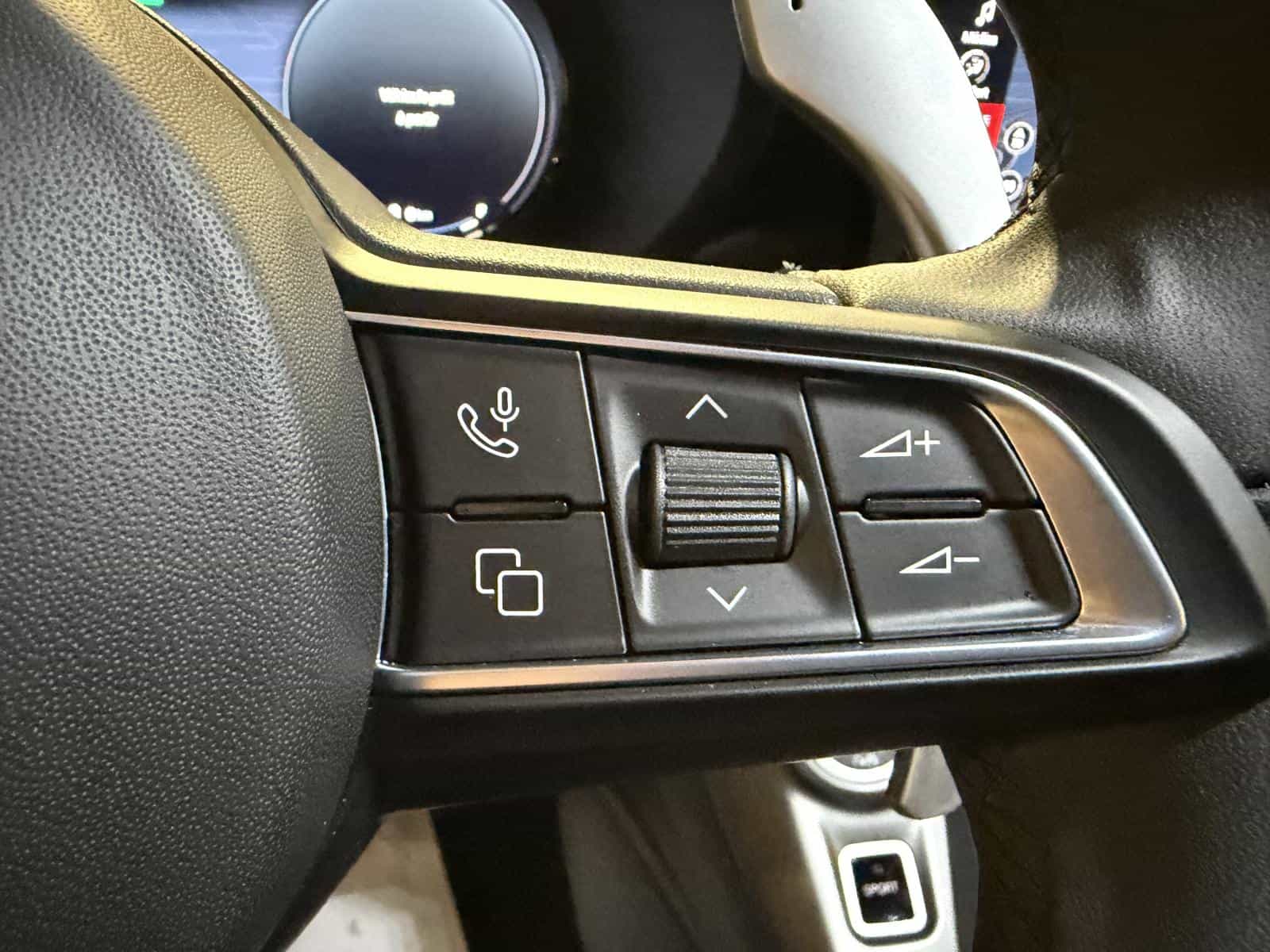 2024 Dodge Hornet R/T Plus R/T Plus PHEV - Image 19