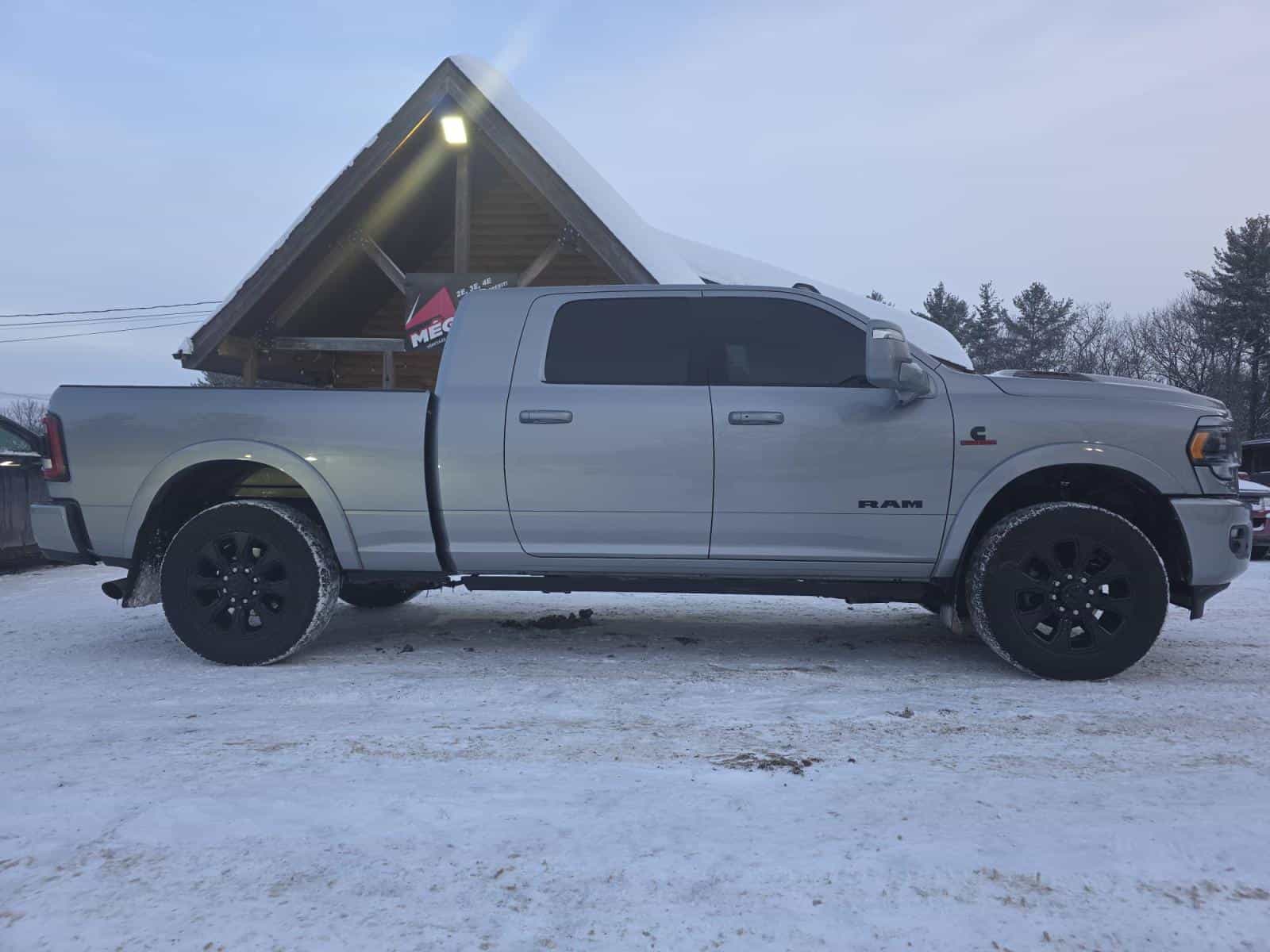 2023 RAM 2500 Limited - Image 6