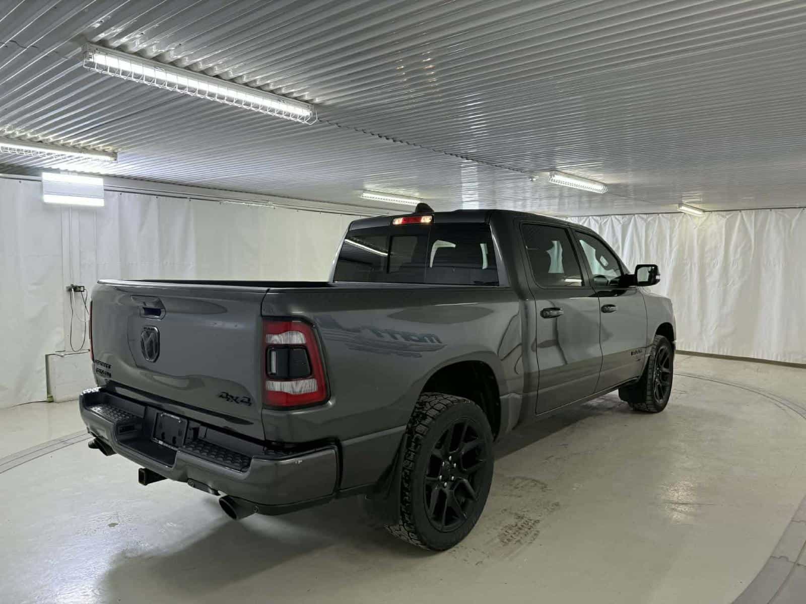 2022 RAM 1500 Sport Sport - Image 6