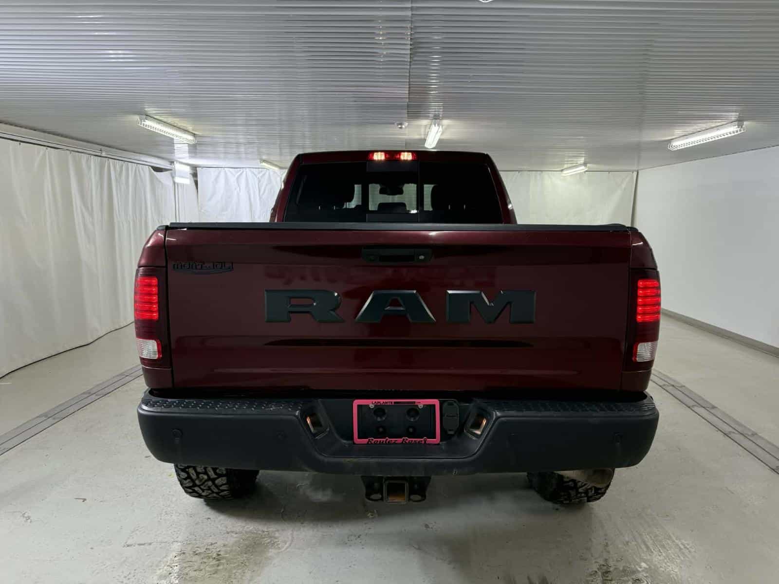 2018 RAM 2500 Powerwagon Power Wagon - Image 4