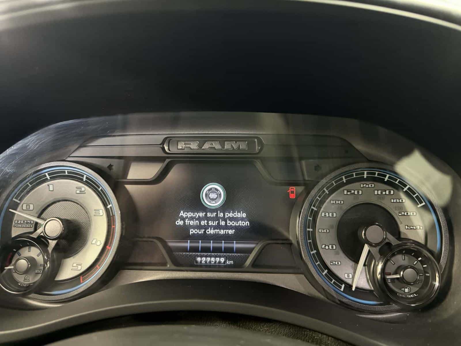 2022 RAM 2500 Limited Limited - Image 12